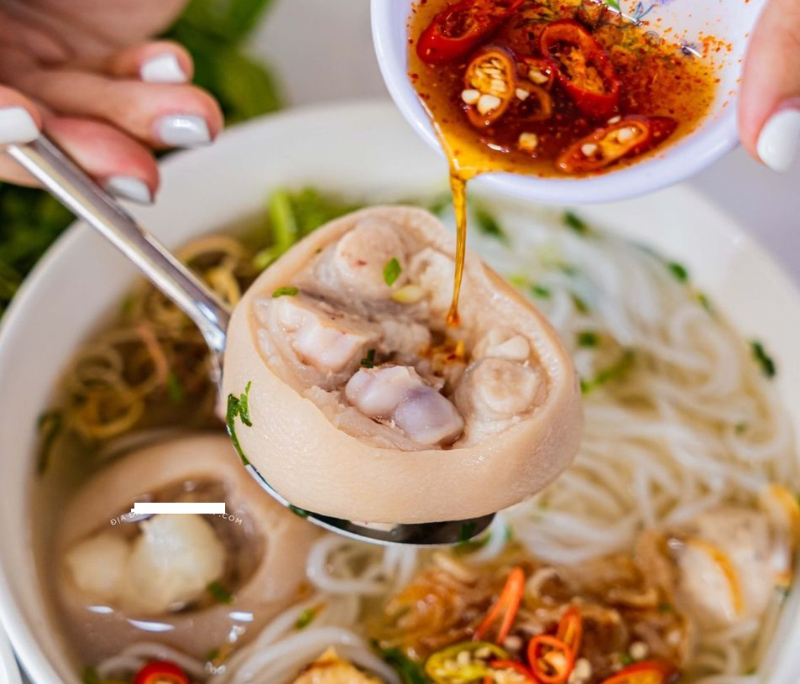 BÚN GIÒ DA