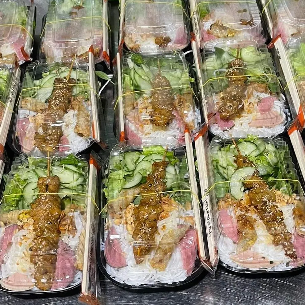 Bún thịt nướng