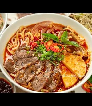 Bún Bò Mỳ Quảng Cô Hường - 218/4 Nguyễn Lương Bằng
