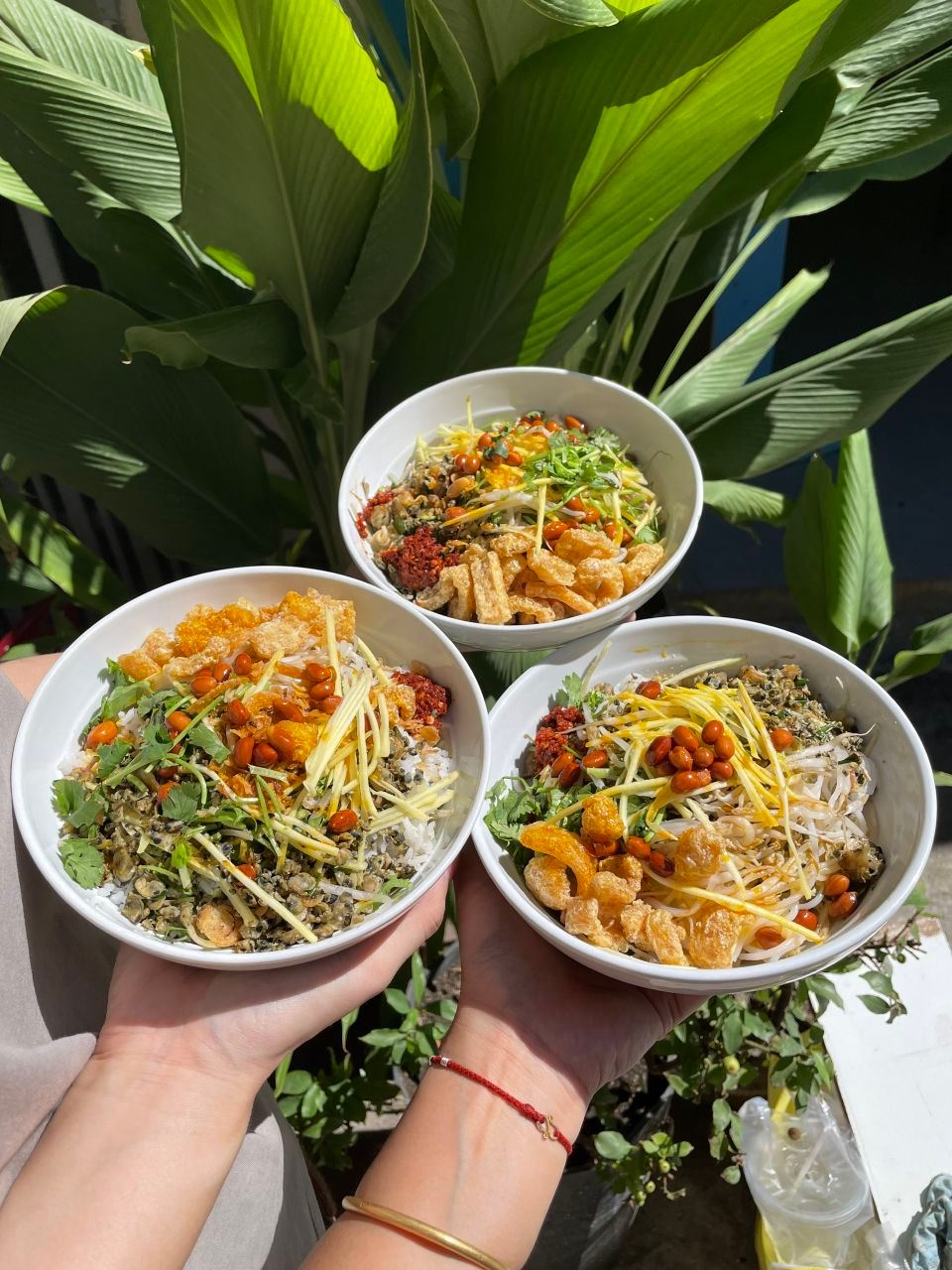 Quán Thi - Cơm Hến Mì Xíu