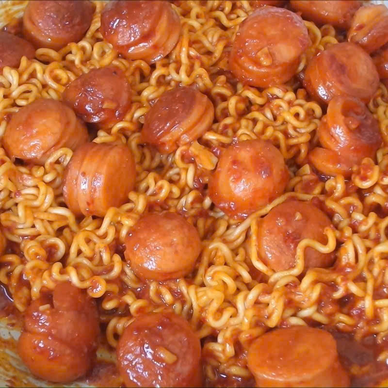 Quán Nhà Ngoại 153 - Mì Tương Đen, Tokbokki