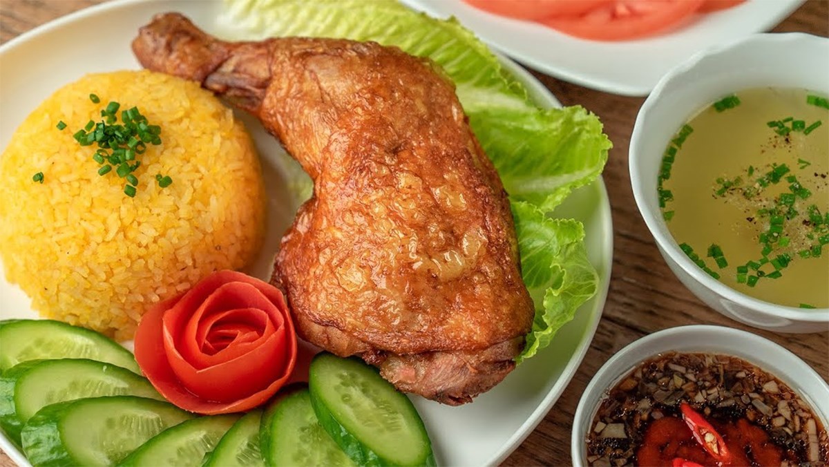Cơm Gà Kiều Hoa - 72 Hồ Tùng Mậu