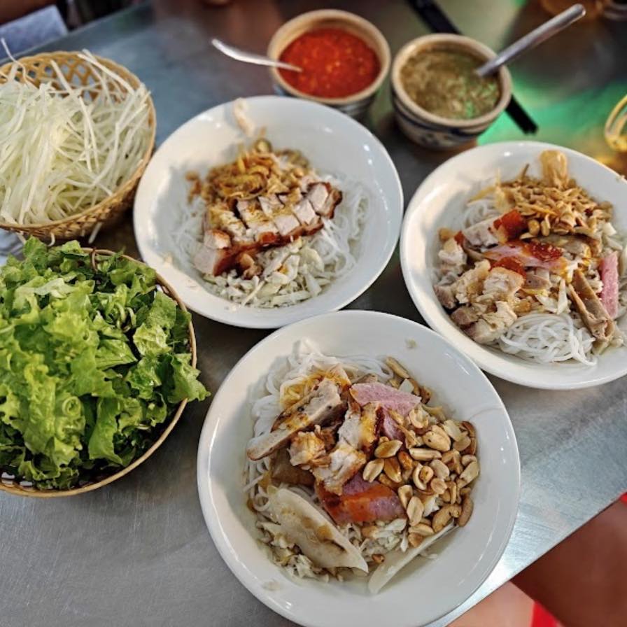Bún mắm Ngọc - 20 Đoàn Thị Điểm