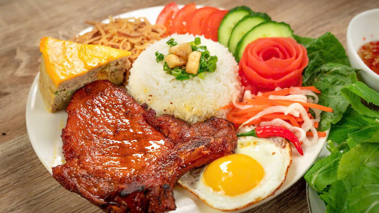 Cơm Tấm Sài Gòn Lộc Thọ - Mẹ Suốt