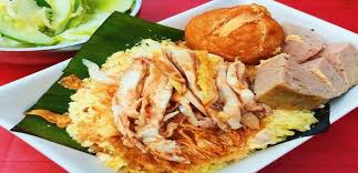Tiệm Bánh Mỳ Xôi Huyền - Mẹ Suôt